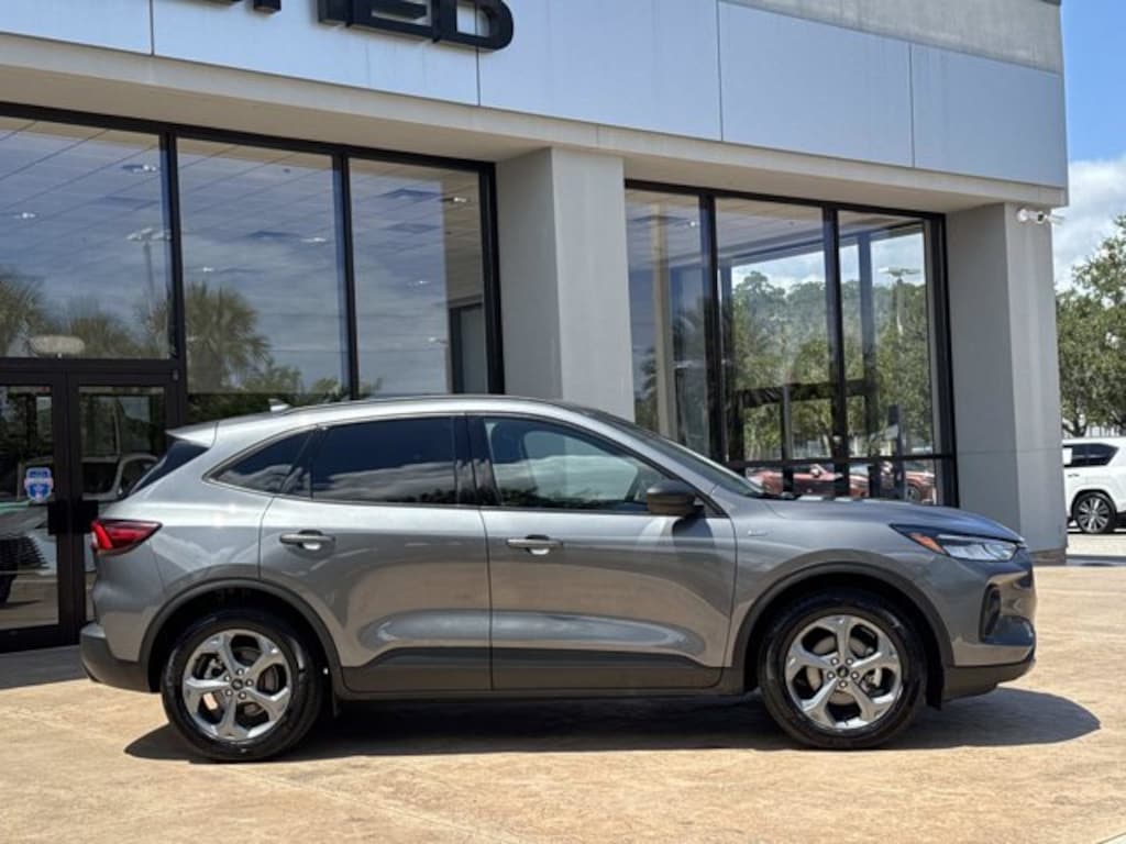 Used 2025 Ford Escape ST-Line