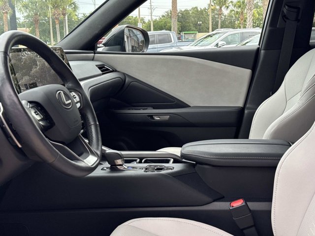 2025 Lexus TX Premium - Photo 49