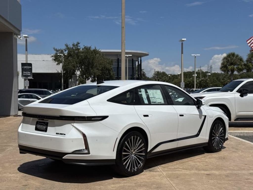 New 2026 Lexus ES 350e LUXURY SEDAN