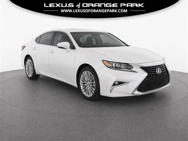 2017 Lexus ES