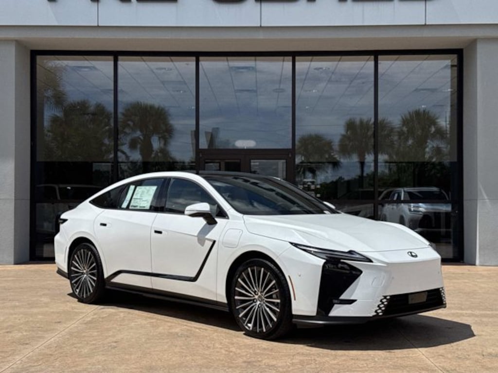 New 2026 Lexus ES 350e LUXURY SEDAN