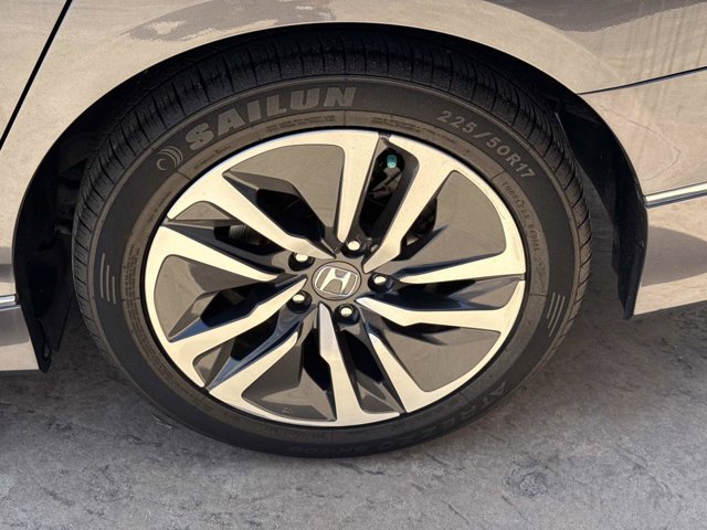 2022 Honda Accord Hybrid EX-L - Photo 22