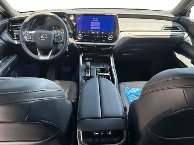 2025 Lexus TX Premium - Photo 16