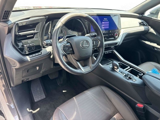 2025 Lexus TX Premium - Photo 23