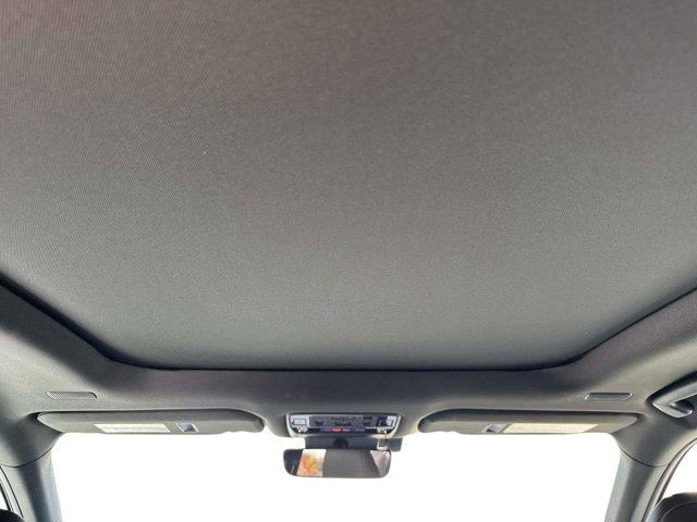 2025 Lexus TX Premium - Photo 18