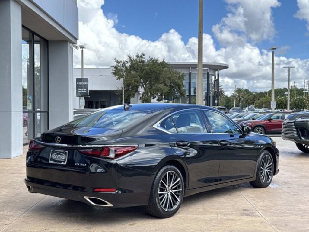 Used 2024 Lexus ES 350