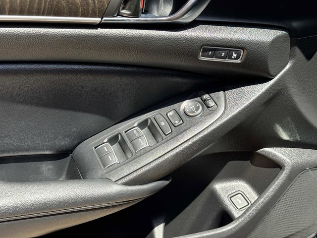 2022 Honda Accord Hybrid EX-L - Photo 12