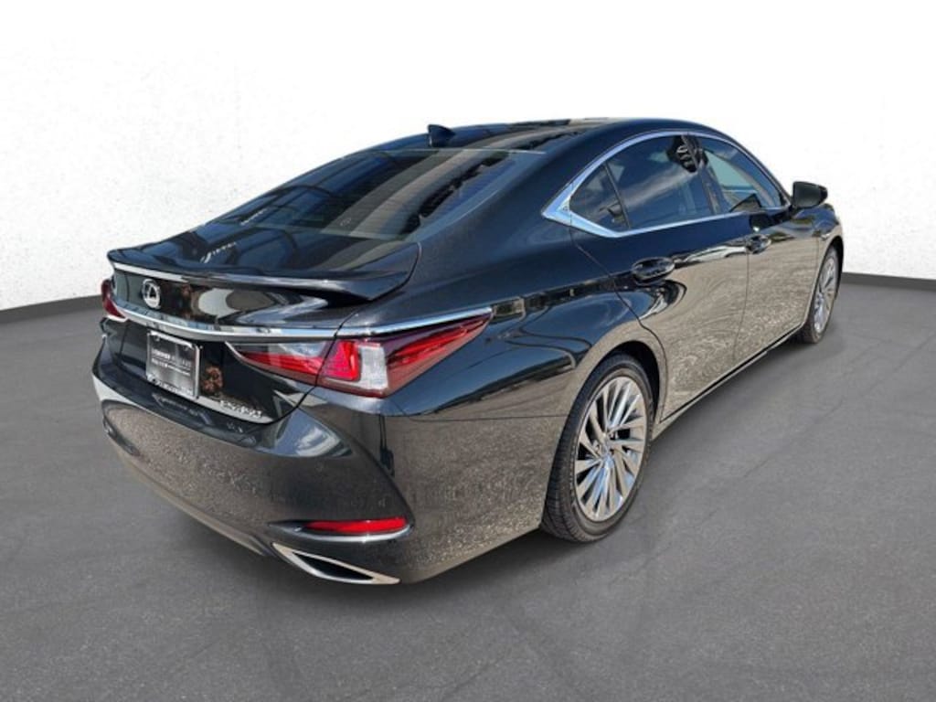 Certified 2022 Lexus ES 350 ULTRA LUXURY SEDAN