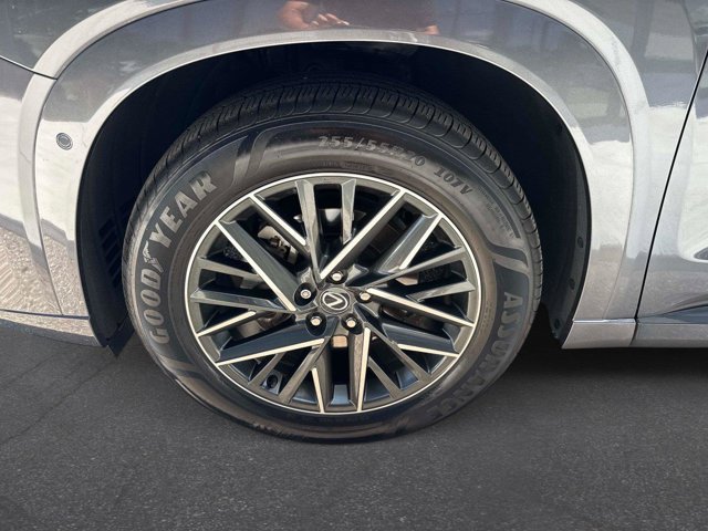 2025 Lexus TX Premium - Photo 10