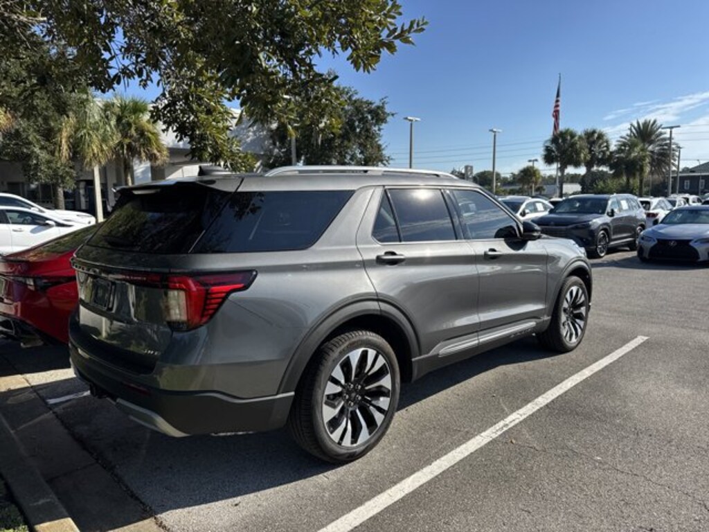 Used 2026 Ford Explorer Platinum