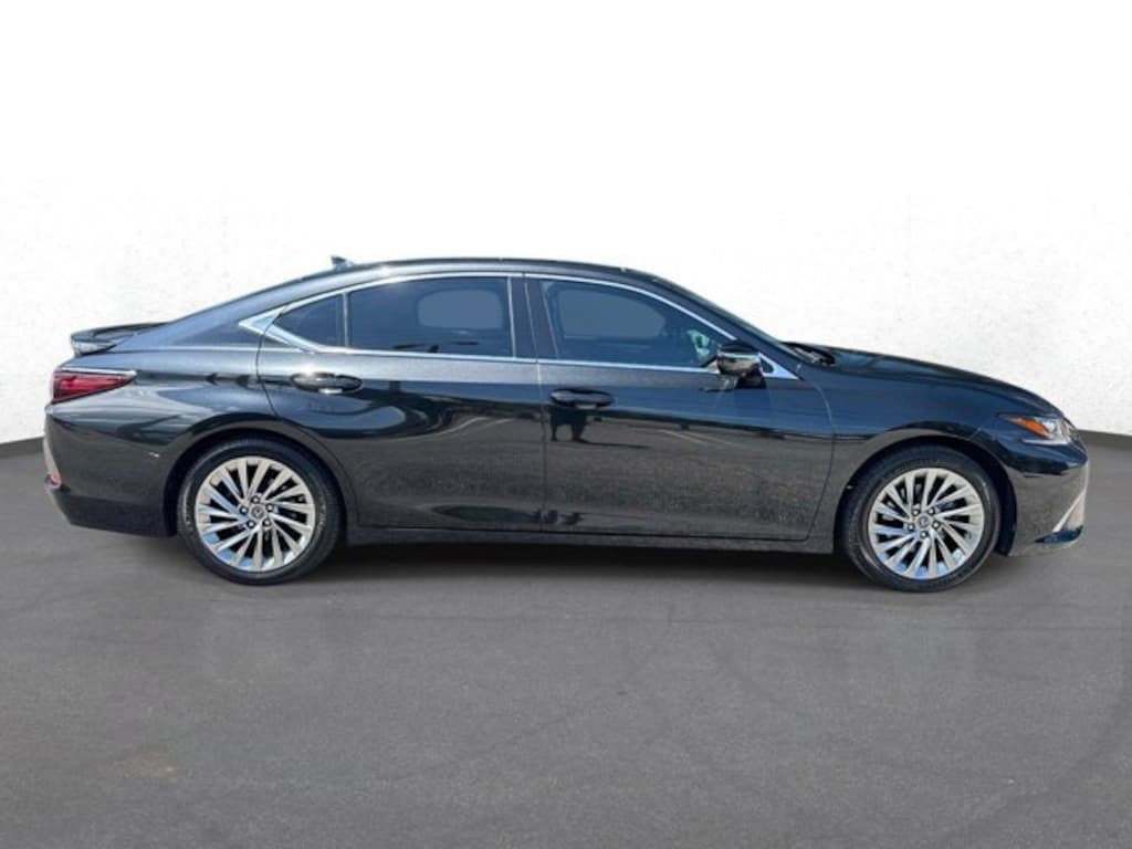 Certified 2022 Lexus ES 350 ULTRA LUXURY SEDAN