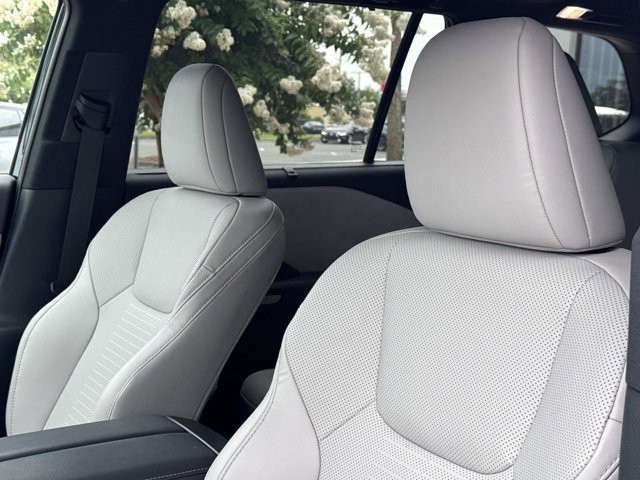 2025 Lexus TX Premium - Photo 48