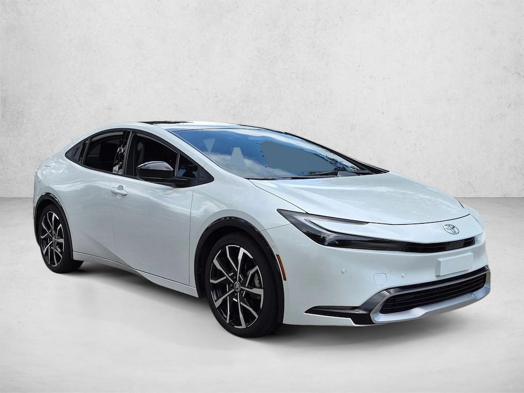 Used 2026 Toyota Prius Plug-In Hybrid XSE Premium Hatchback