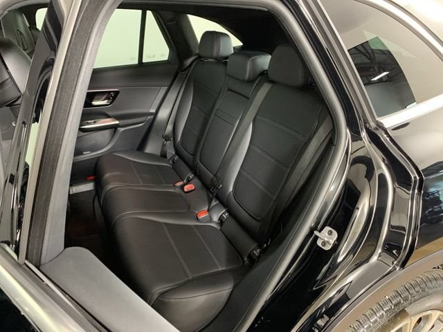 2025 Mercedes-Benz GLC Base - Photo 29