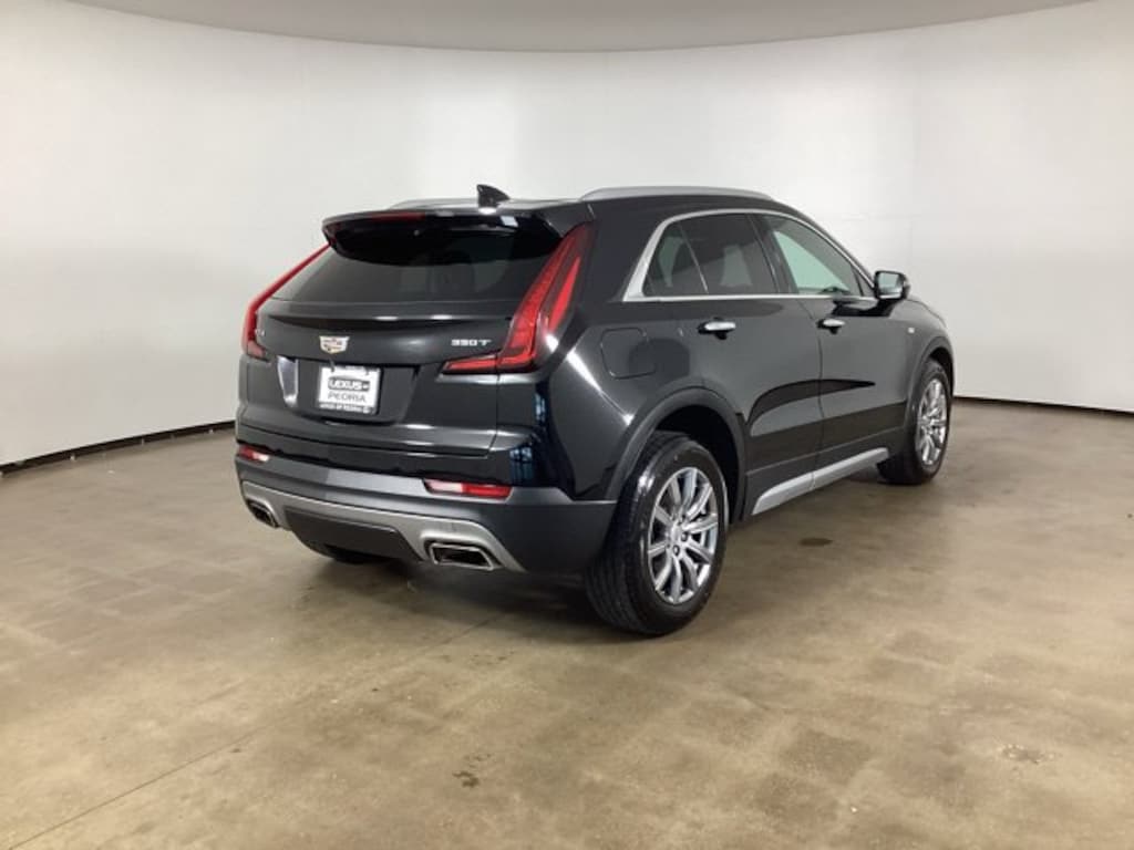 Used 2021 Cadillac XT4 FWD Premium Luxury