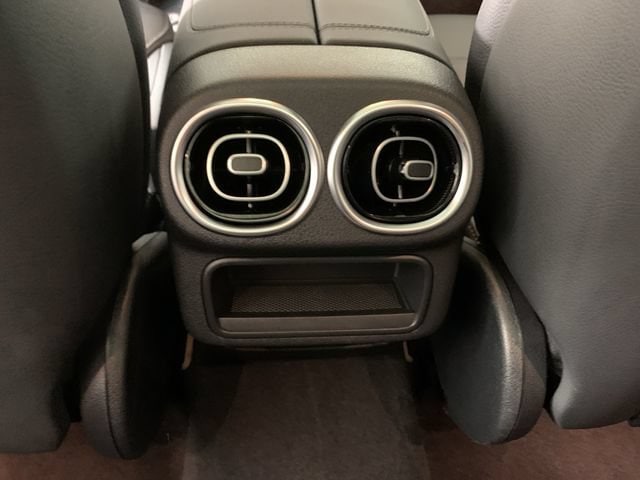 2025 Mercedes-Benz GLC Base - Photo 31