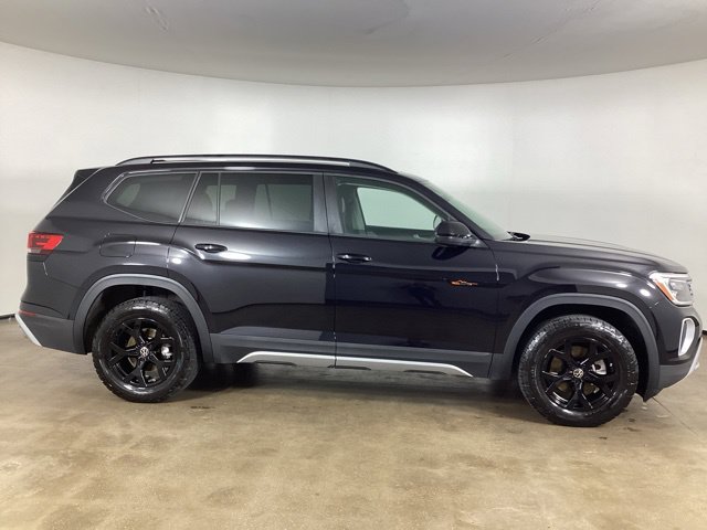 Used 2025 Volkswagen Atlas 2.0T Peak Edition