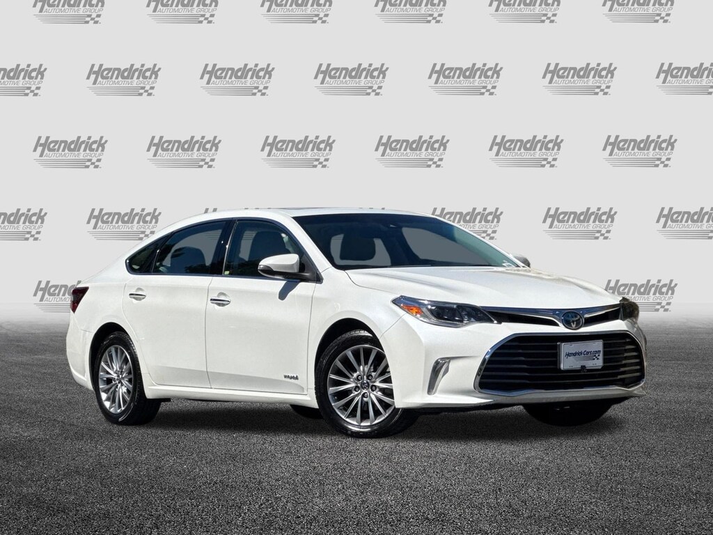 Used 2016 Toyota Avalon Hybrid Limited Sedan