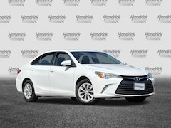 2016 Toyota Camry LE Sedan