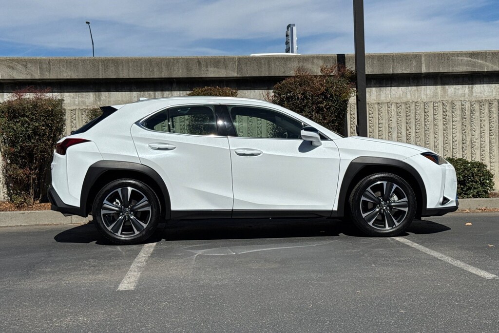 Used 2026 Lexus UX 300h SUV