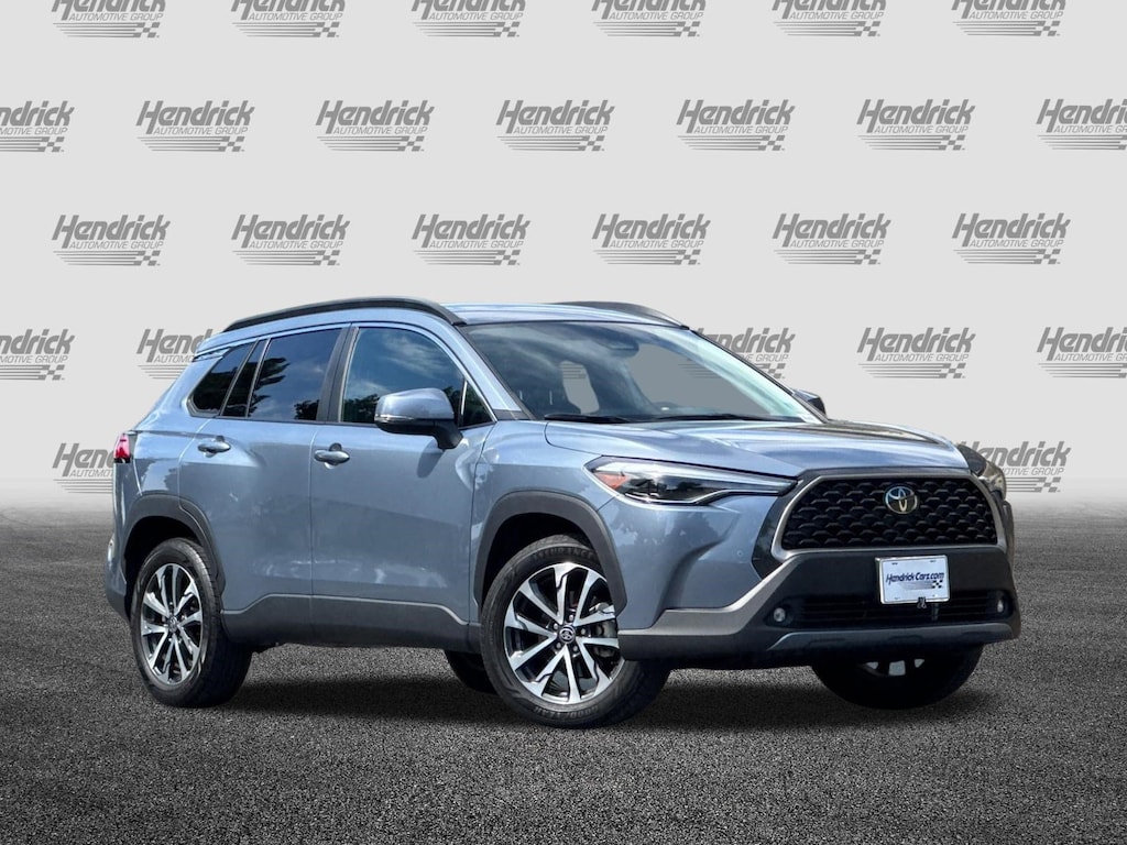 Used 2024 Toyota Corolla Cross XLE SUV