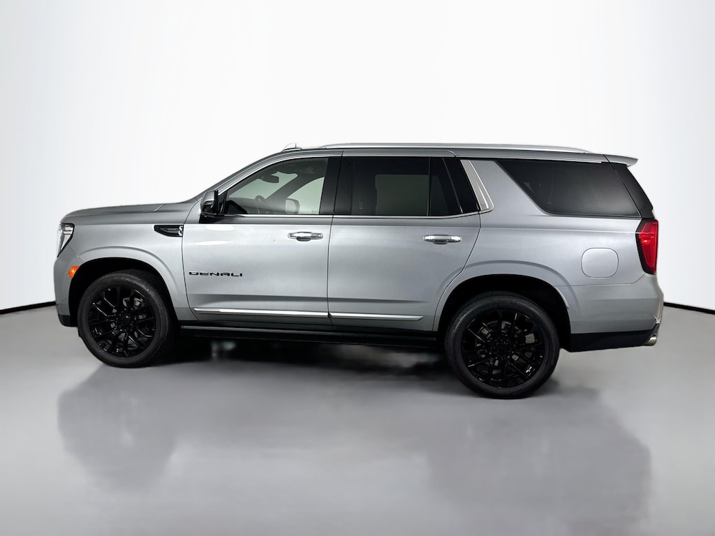 Used 2024 GMC Yukon Denali Sport Utility