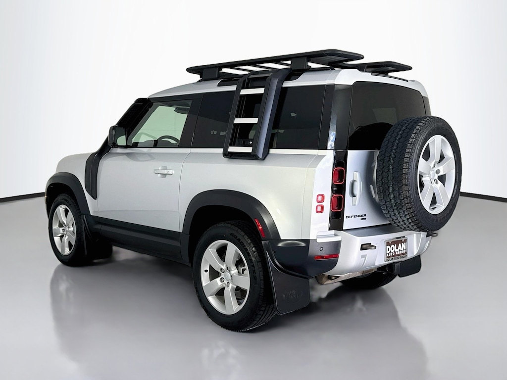 Used 2023 Land Rover Defender SE Sport Utility