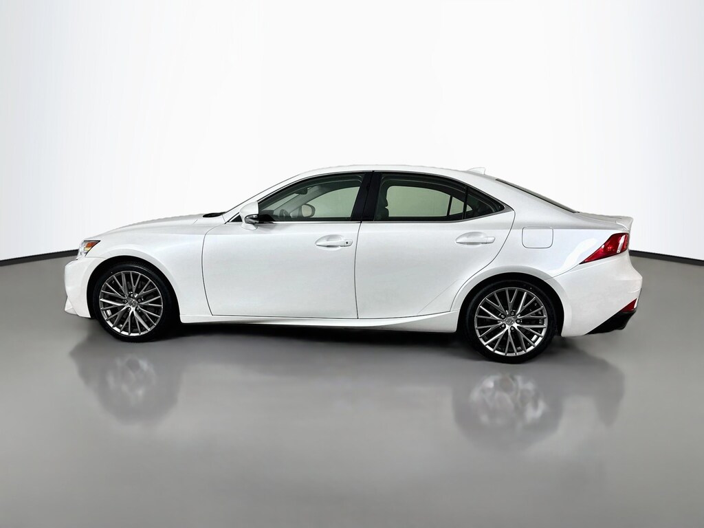 Used 2016 Lexus IS 200t 4dr Sdn 4dr Car