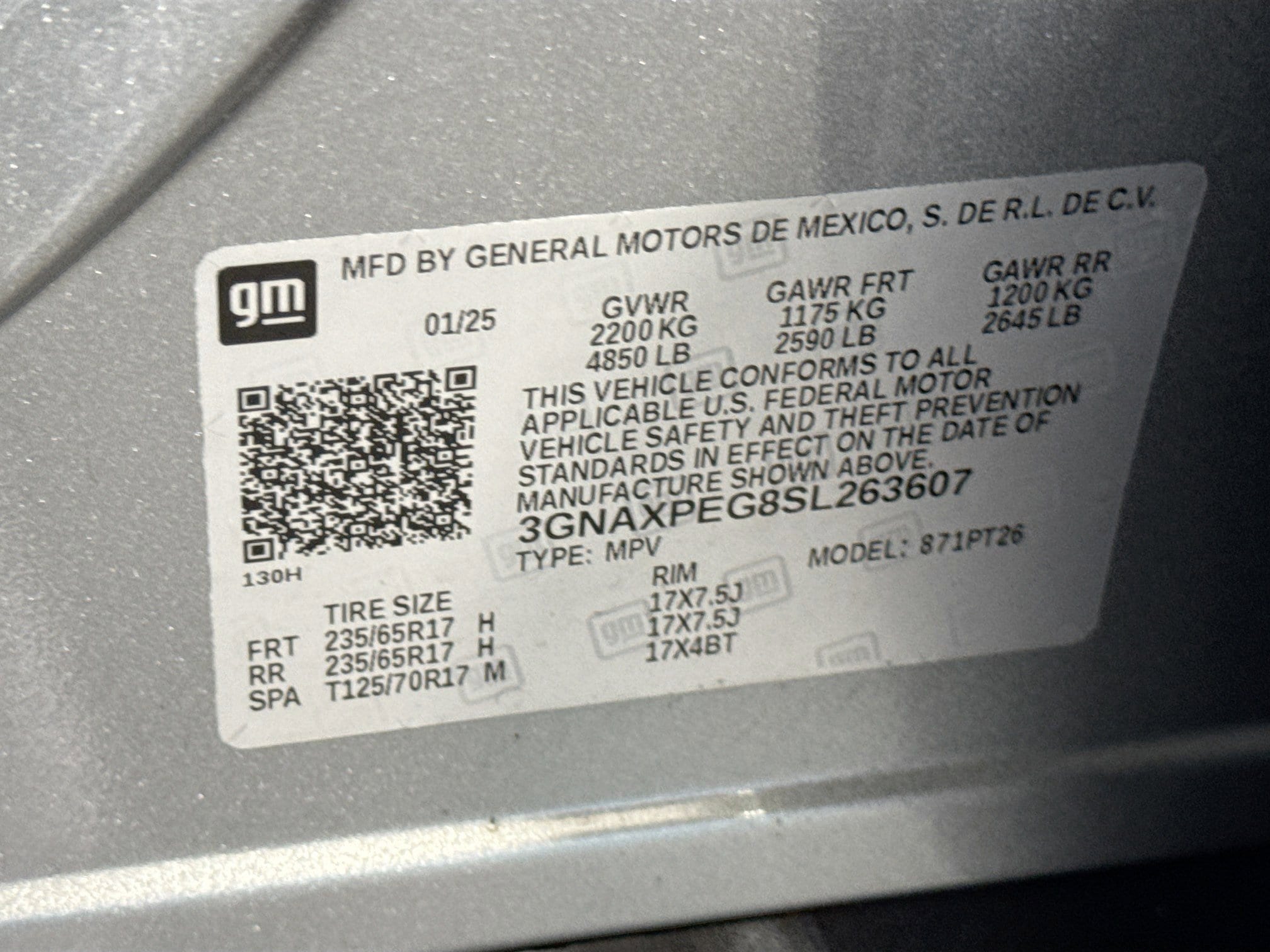 2025 Chevrolet Equinox LT - Photo 41