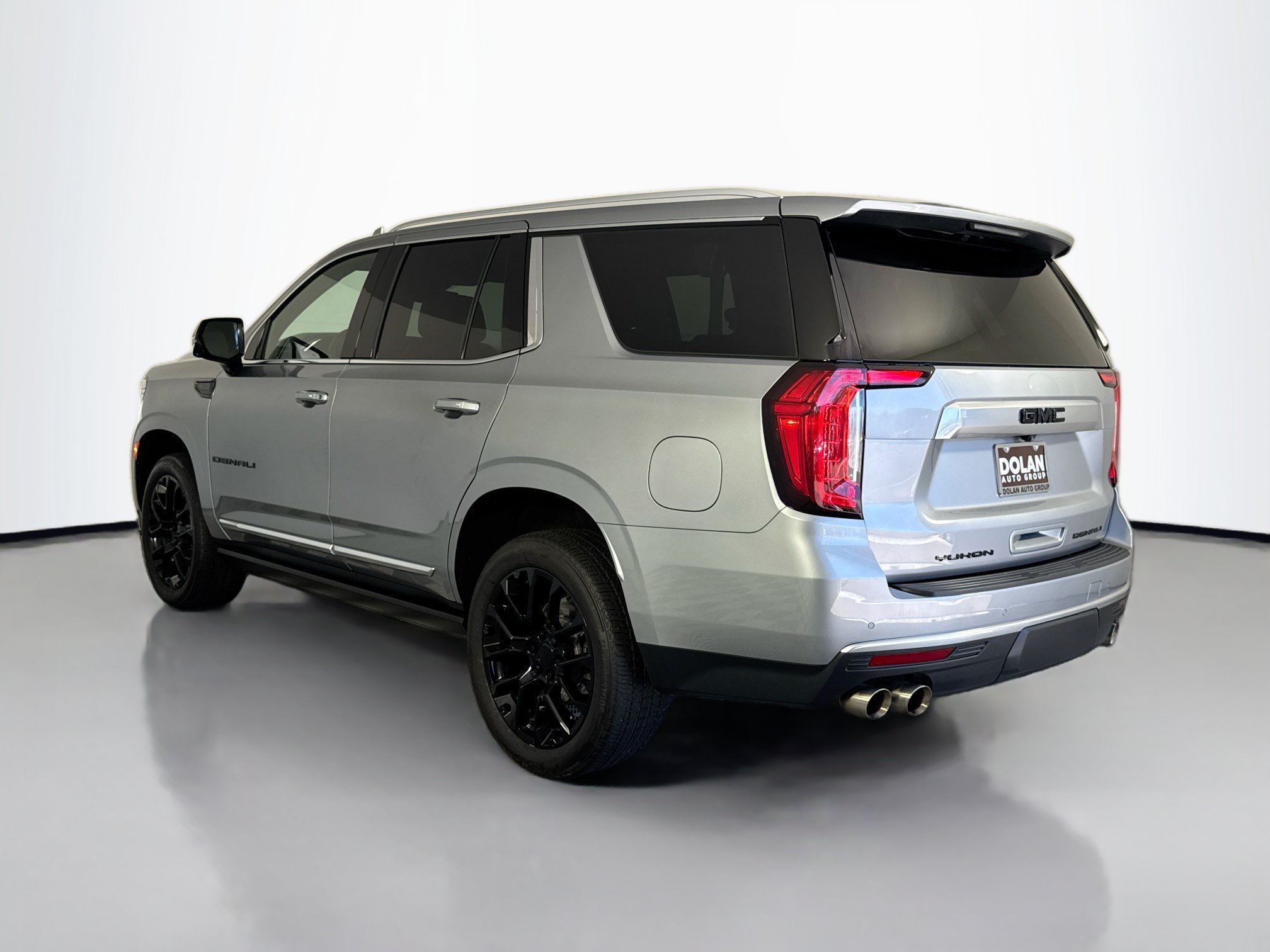 Used 2024 GMC Yukon Denali Sport Utility