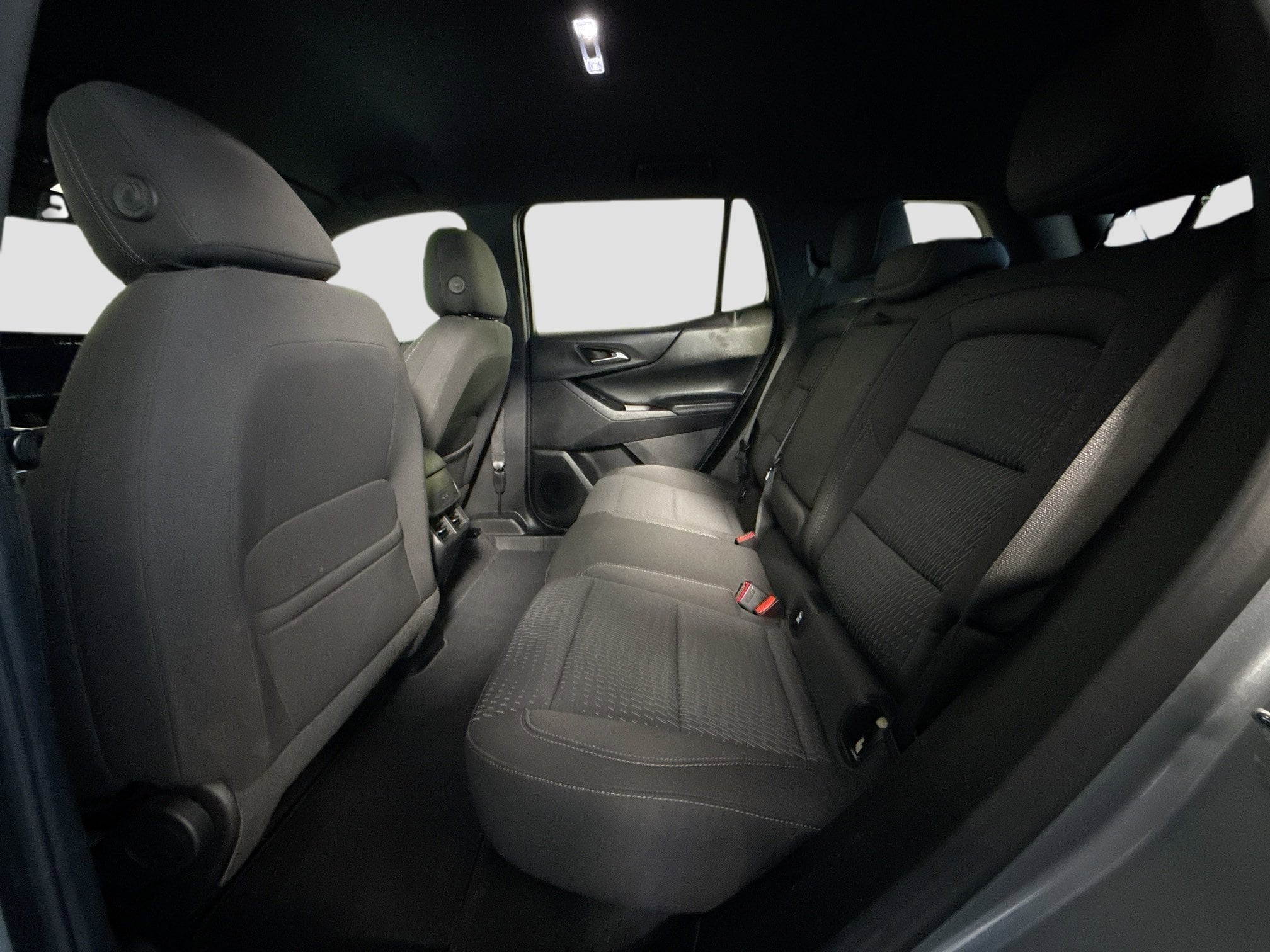2025 Chevrolet Equinox LT - Photo 9