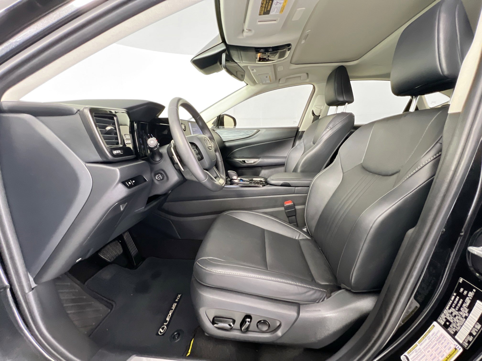 2024 Lexus NX 350 - Photo 5