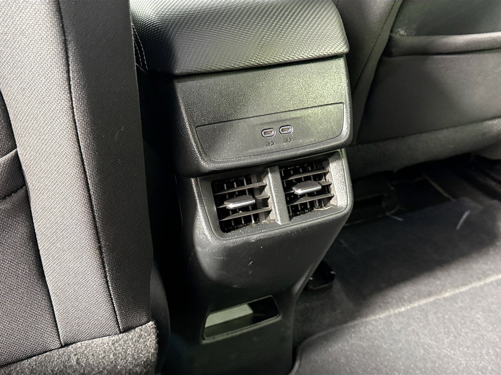 2025 Chevrolet Equinox LT - Photo 28