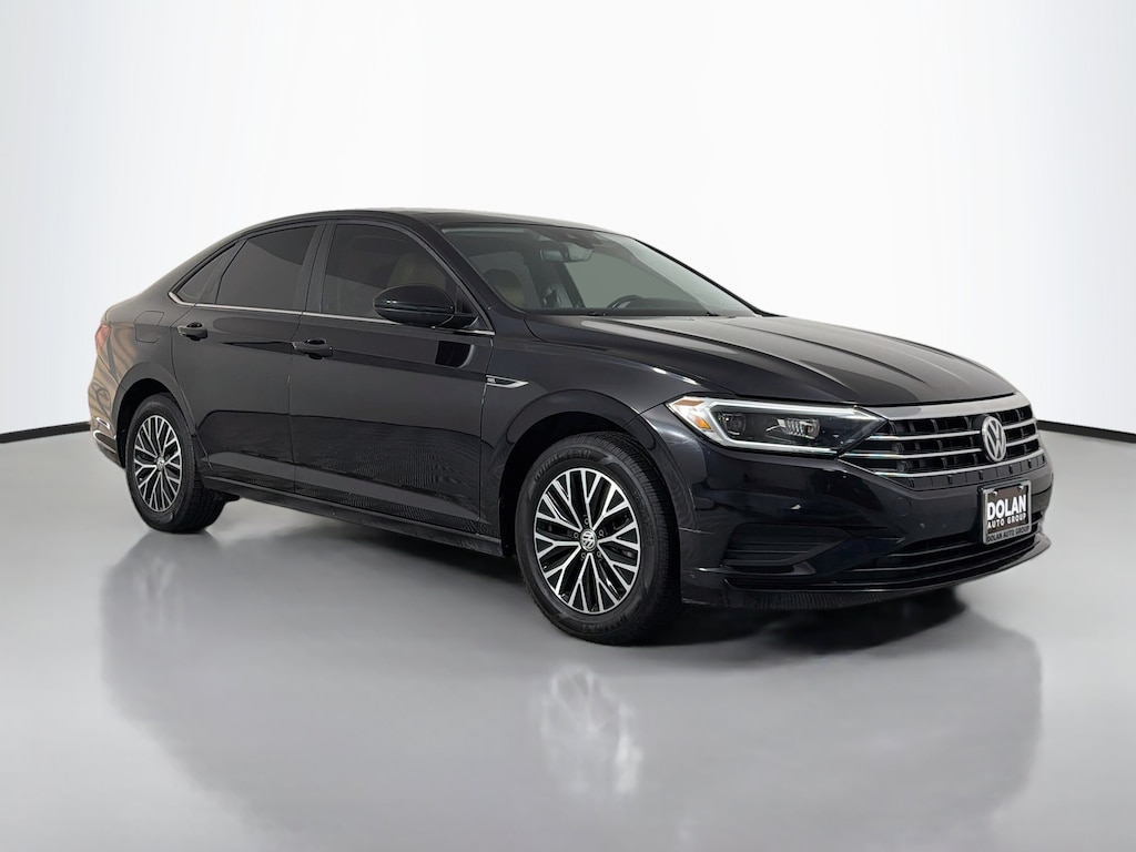 Used 2019 Volkswagen Jetta SEL 4dr Car