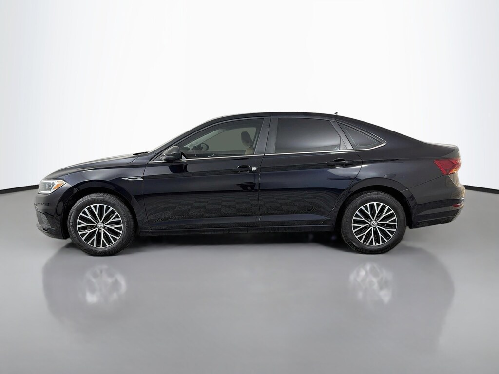 Used 2019 Volkswagen Jetta SEL 4dr Car