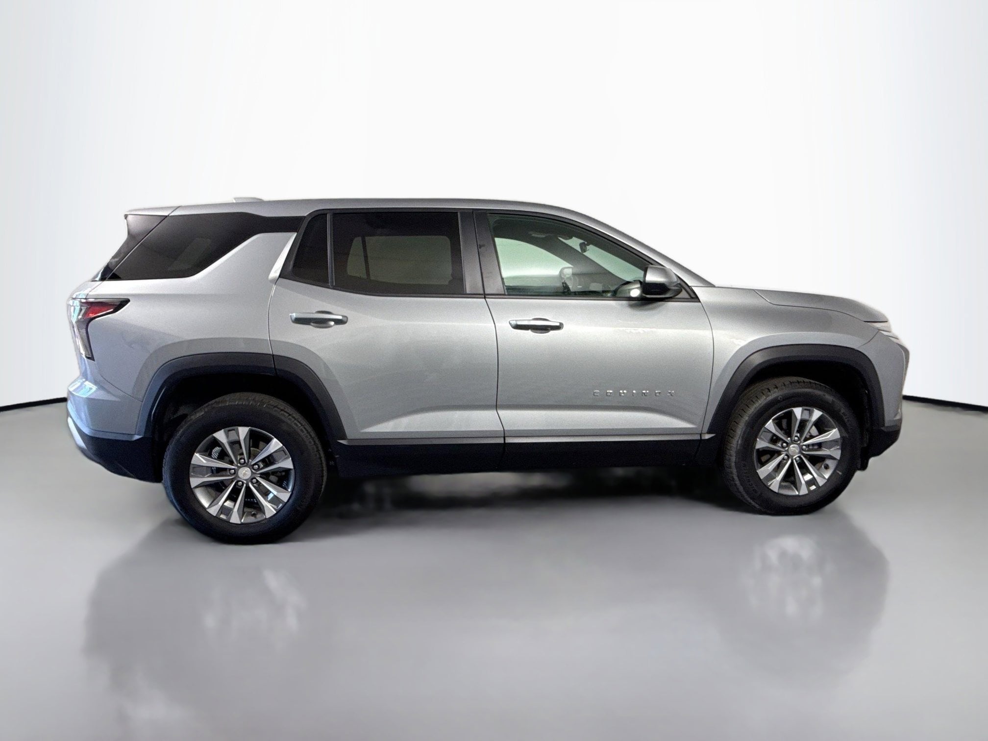 2025 Chevrolet Equinox LT - Photo 24