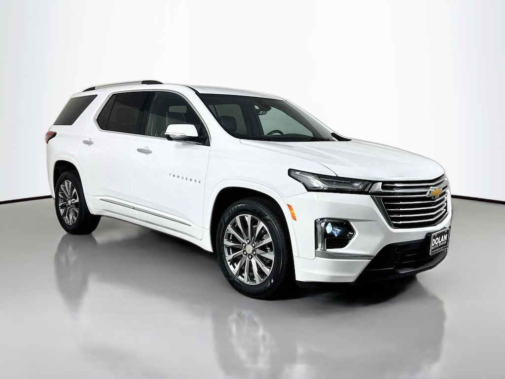 Used 2023 Chevrolet Traverse Premier Sport Utility