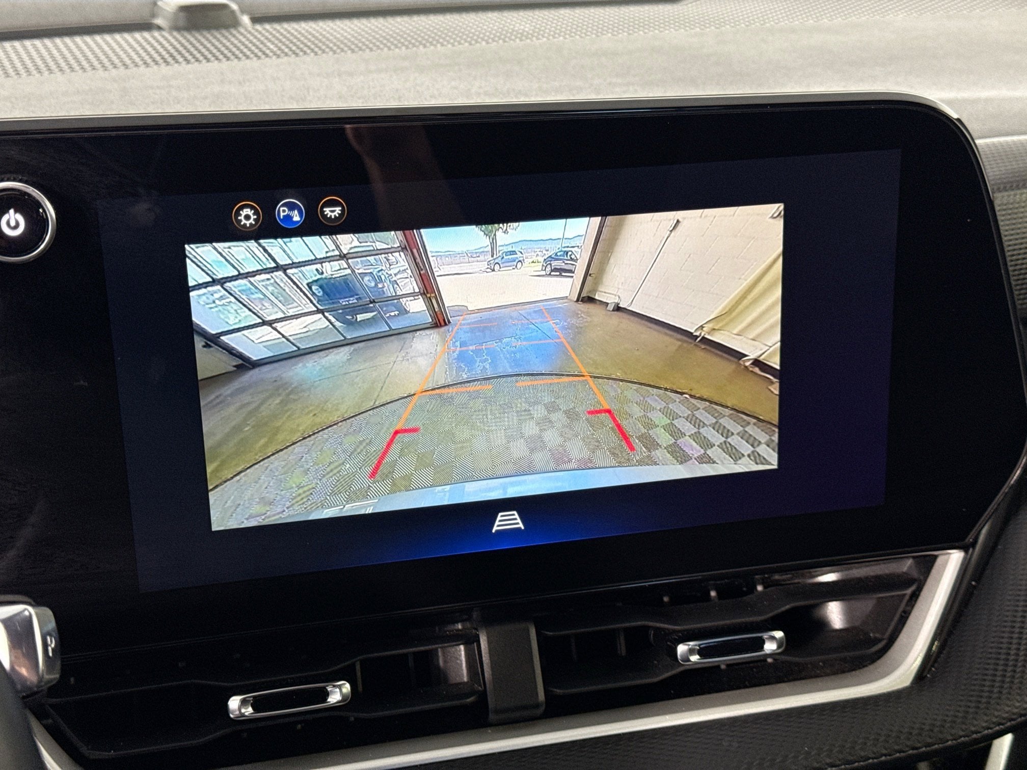 2025 Chevrolet Equinox LT - Photo 15