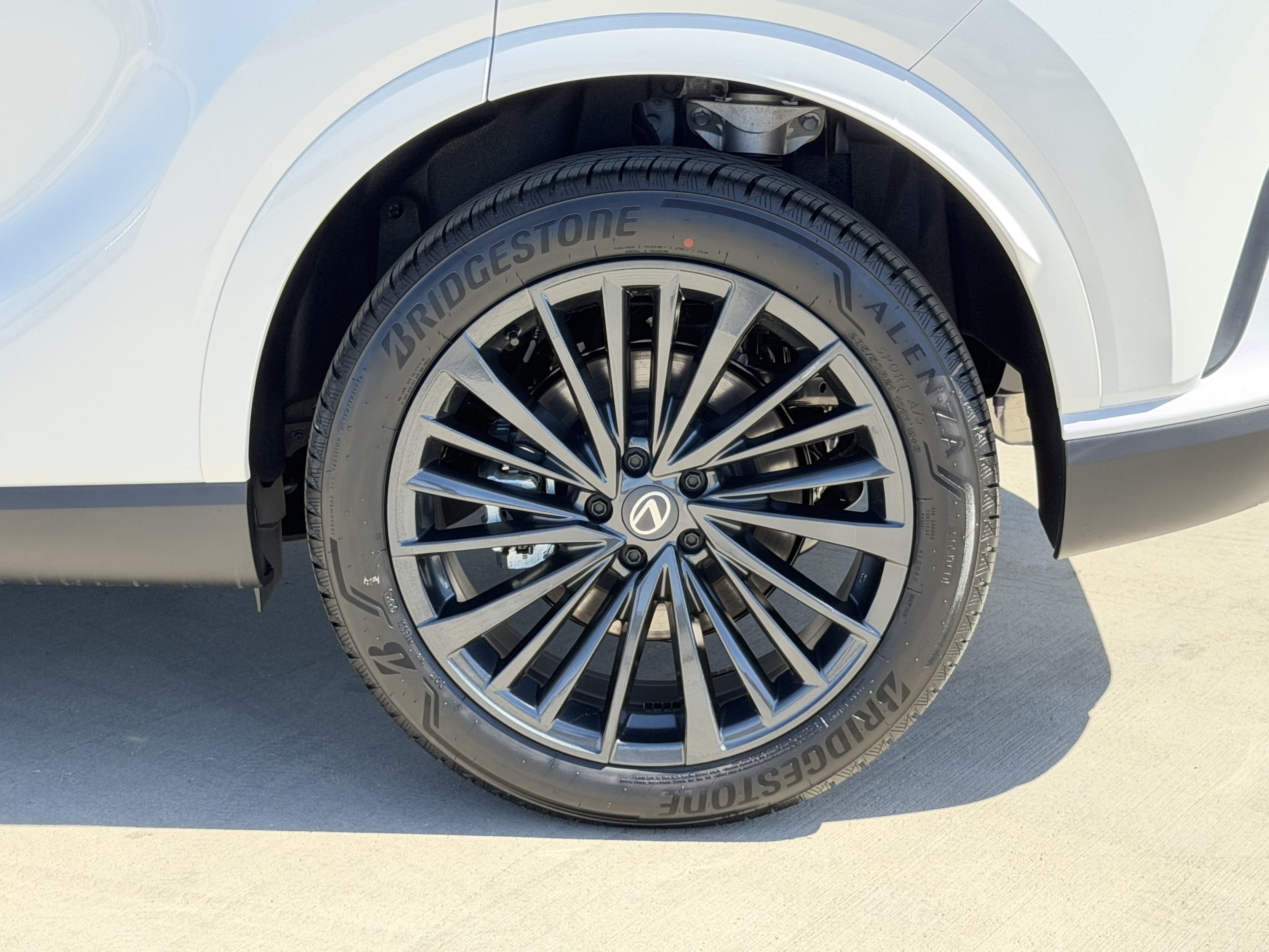 2026 Lexus RX 350 Premium - Photo 18