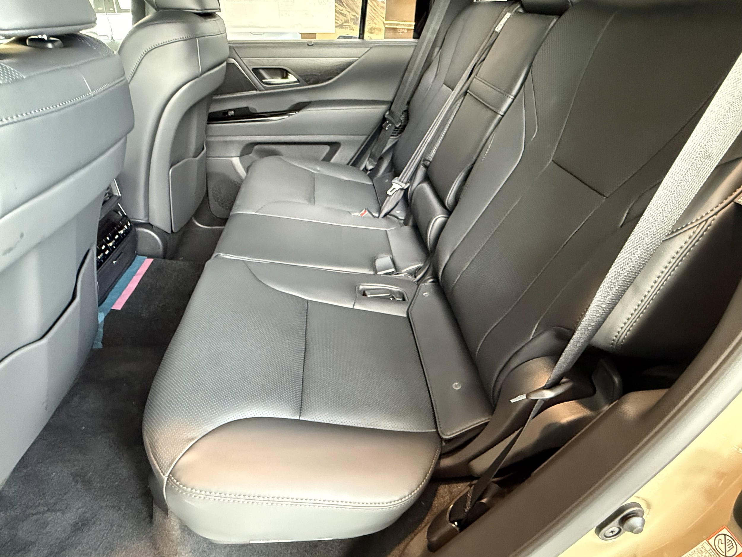2026 Lexus LX 700h Overtrail - Photo 28