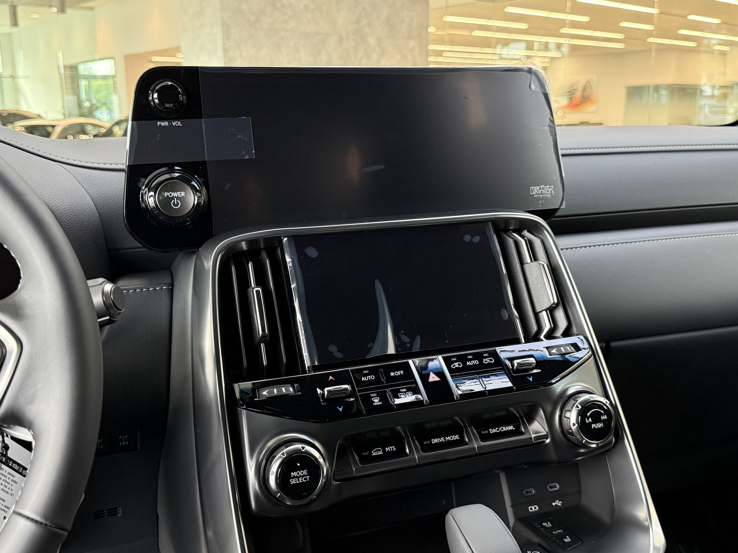 2026 Lexus LX 700h Overtrail - Photo 25