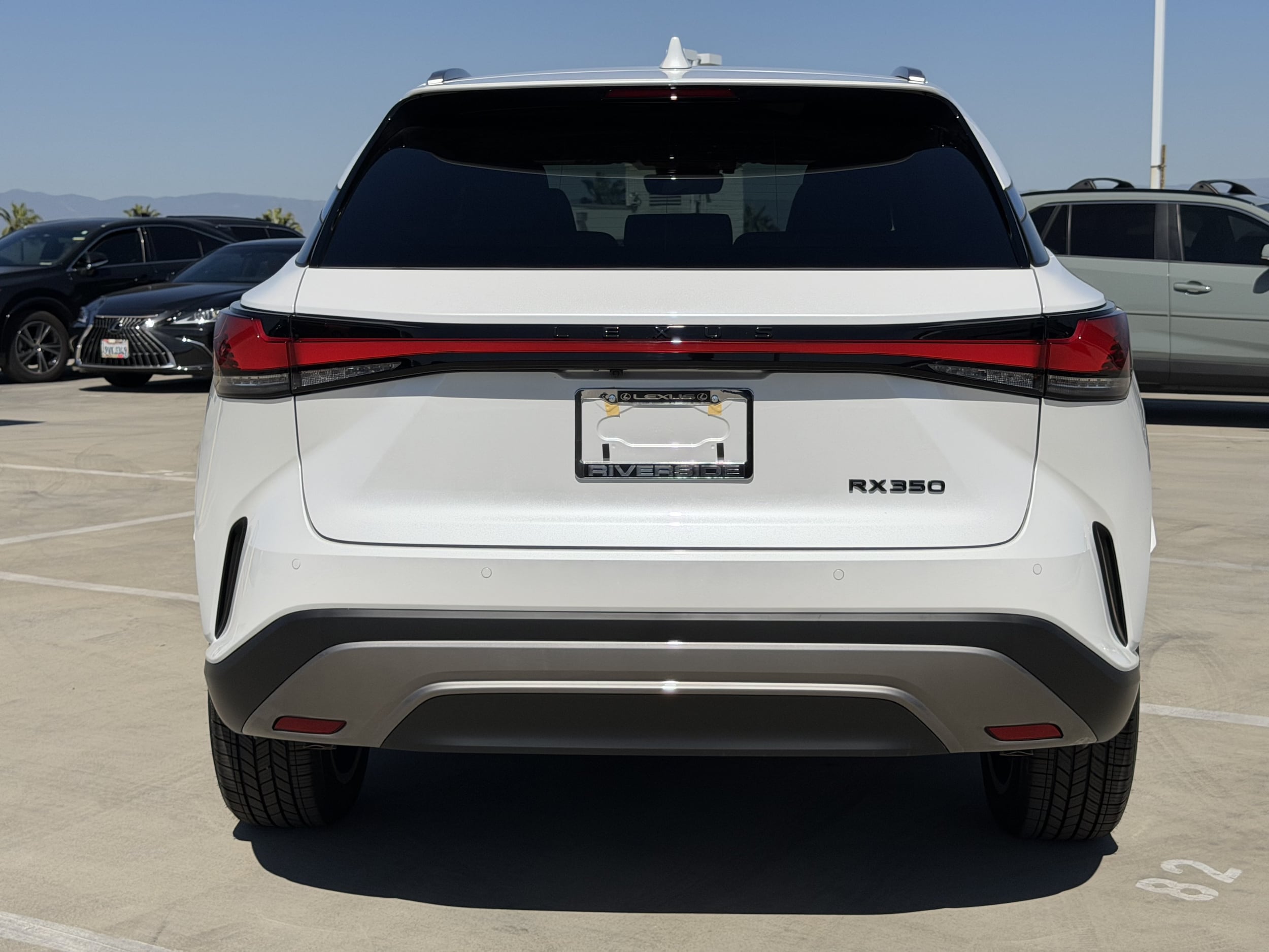 2026 Lexus RX 350 Premium - Photo 9