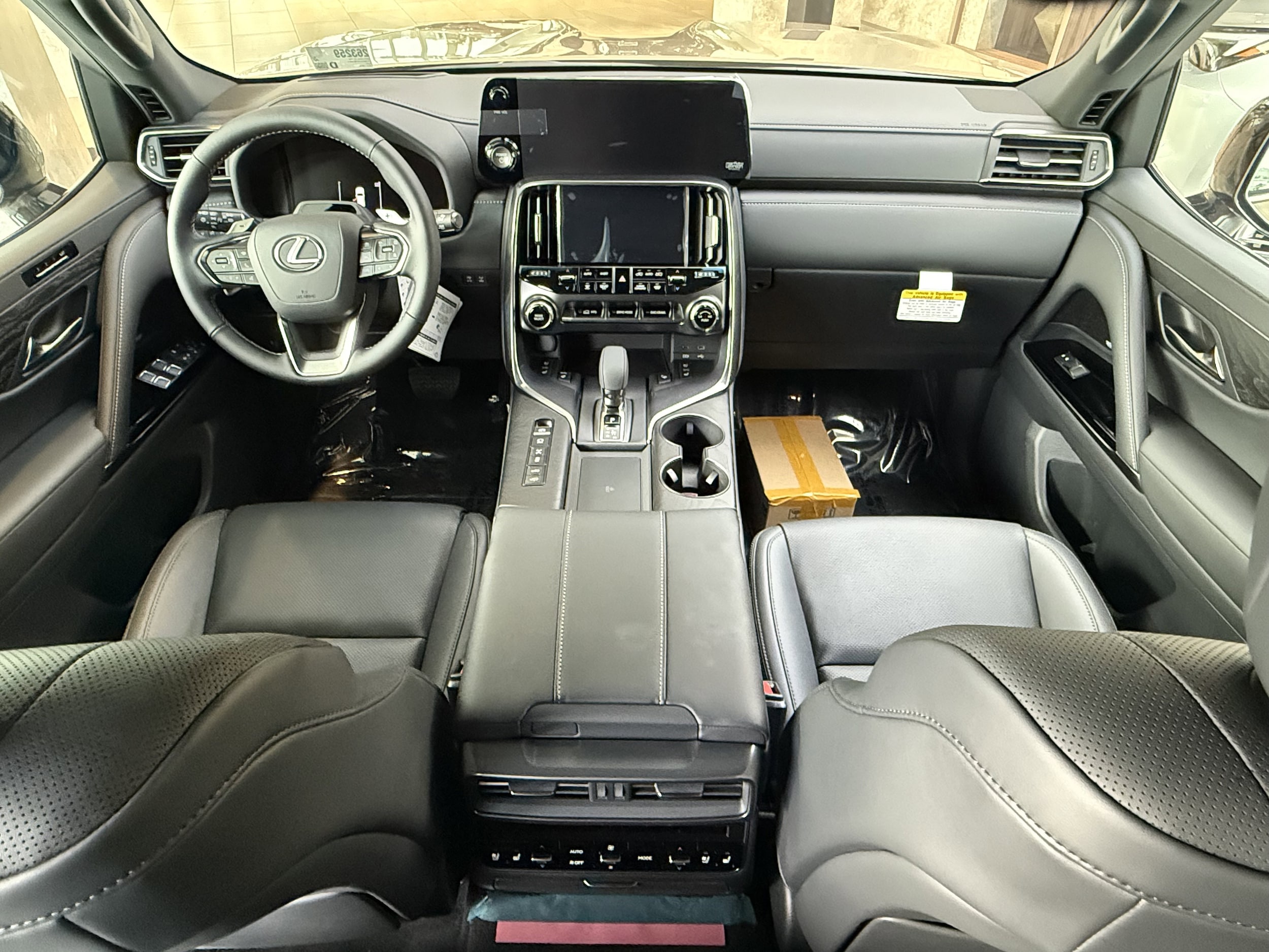 2026 Lexus LX 700h Overtrail - Photo 27