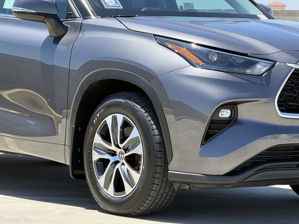 Used 2022 Toyota Highlander XLE SUV