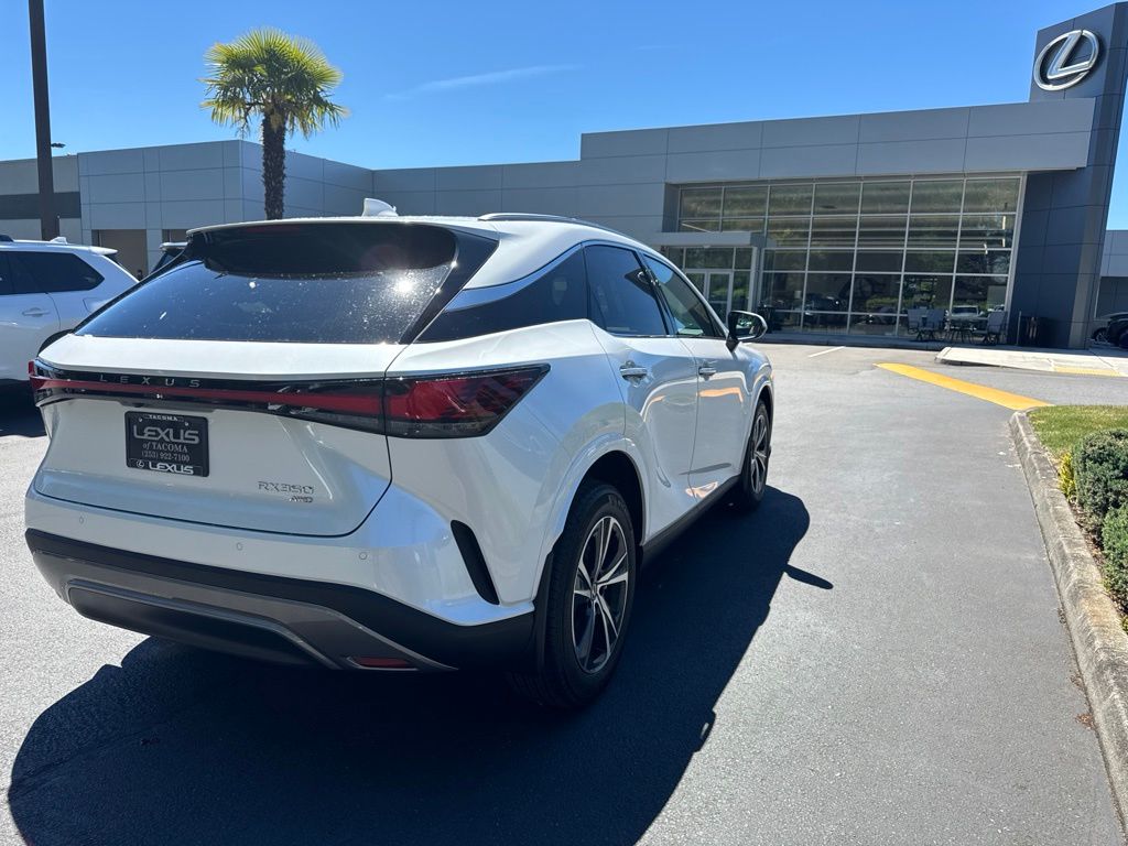 2026 Lexus RX 350 - Photo 7