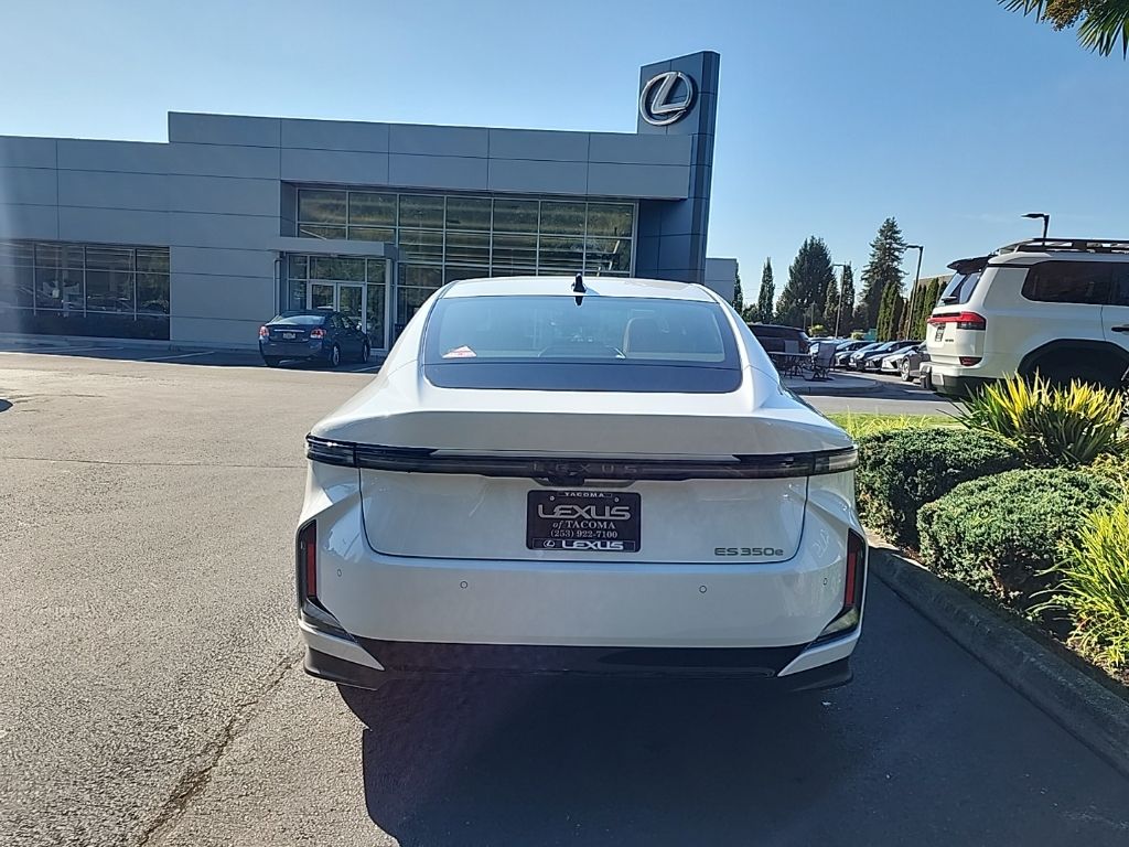 New 2026 Lexus ESe ES 350e LUXURY LUXURY