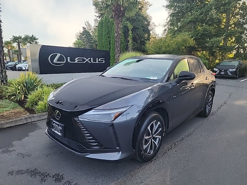 2023 Lexus RZ