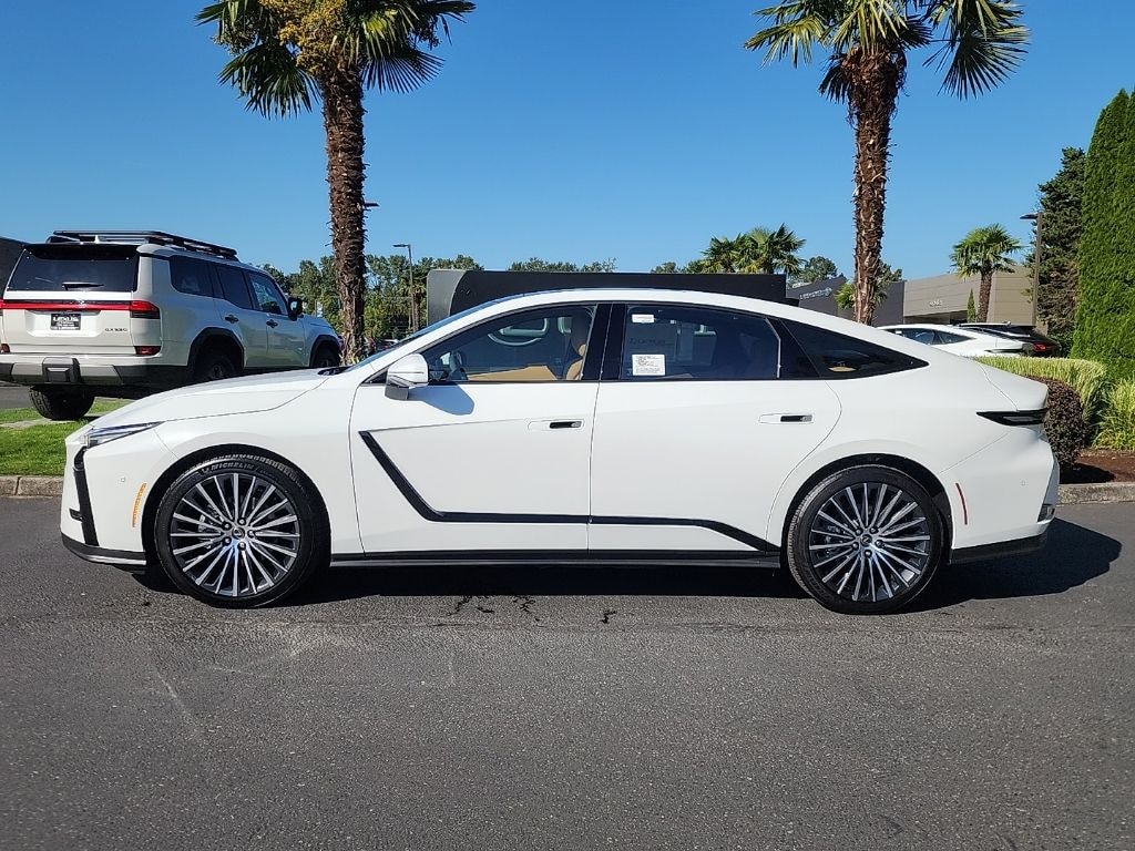 New 2026 Lexus ESe ES 350e LUXURY LUXURY