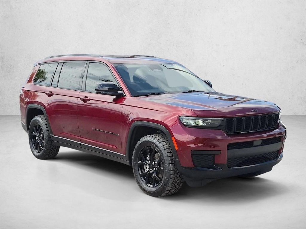Used 2022 Jeep New Grand Cherokee Laredo SUV
