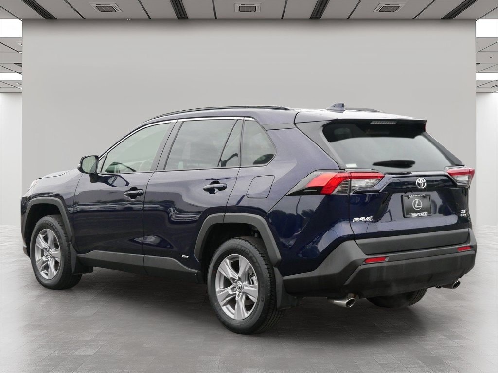 Used 2025 Toyota RAV4 Hybrid XLE SUV